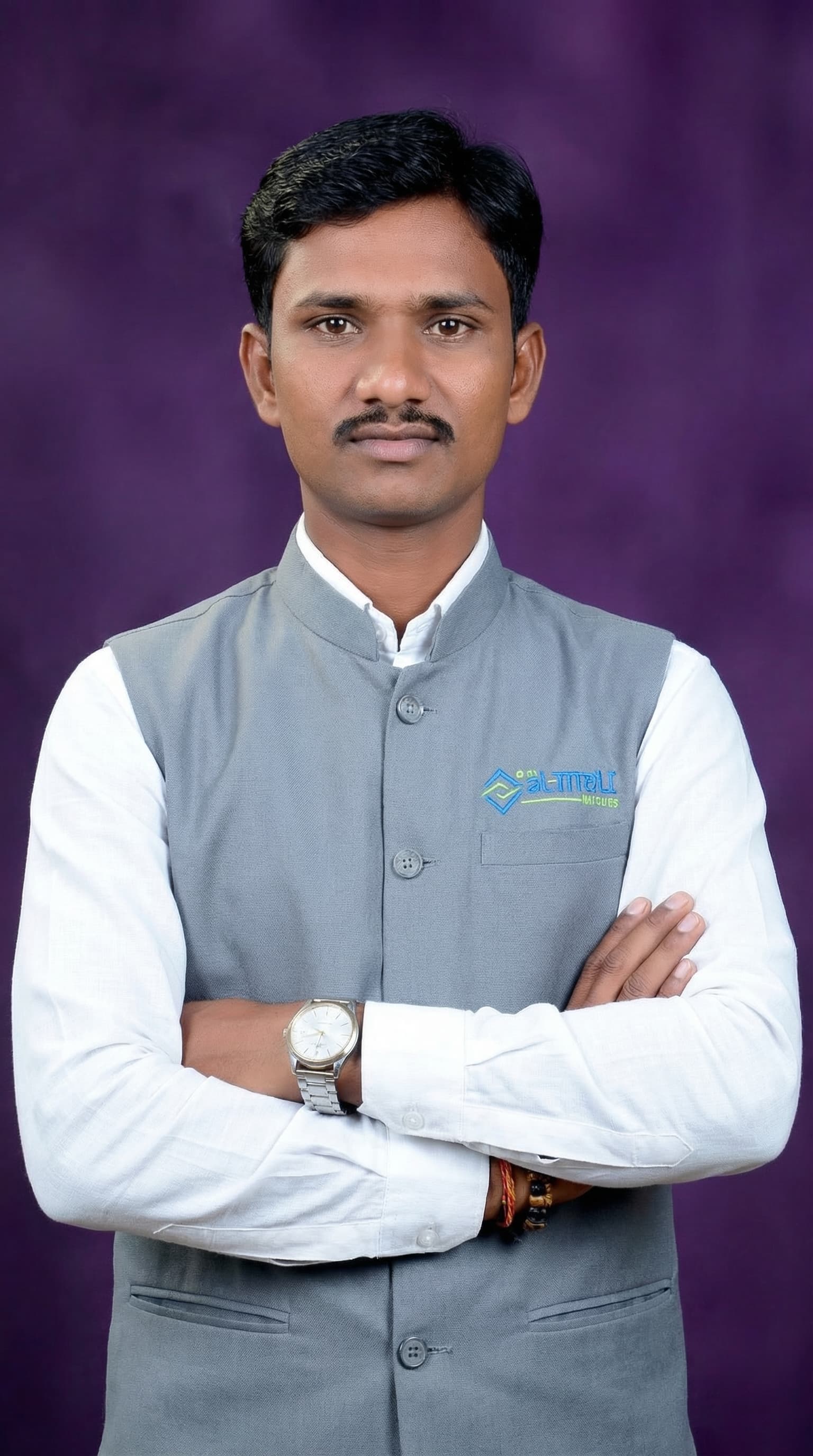 Ranjit Shete, teacher at Guruu Coaching Classes